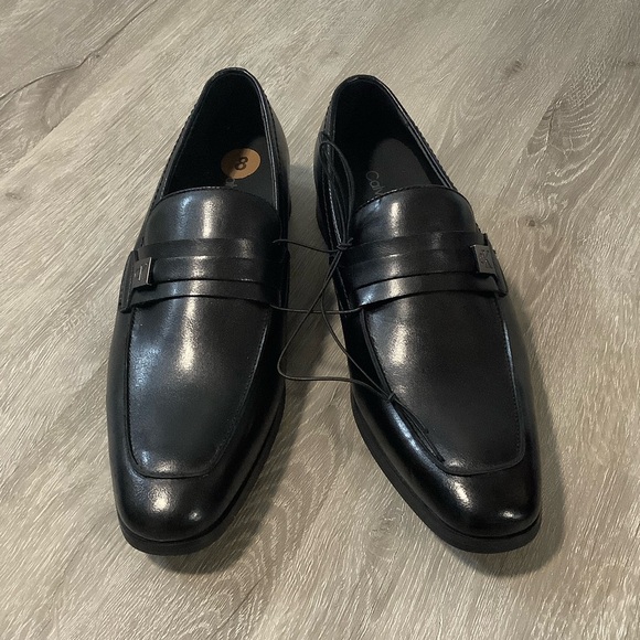 Calvin Klein black faux leather dress shoes